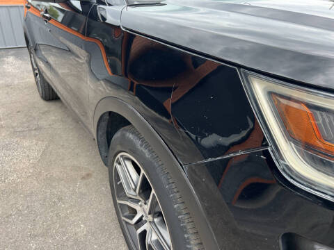 2017 Ford Explorer Sport