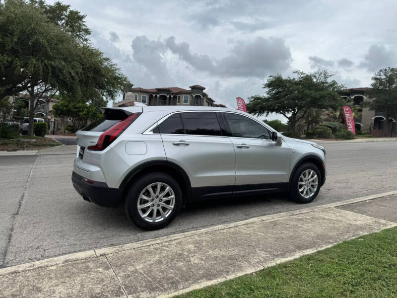 2022 Cadillac XT4 Luxury