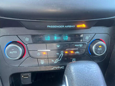 2017 Ford Focus SE