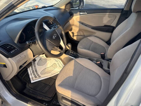 2017 Hyundai Accent Value Edition