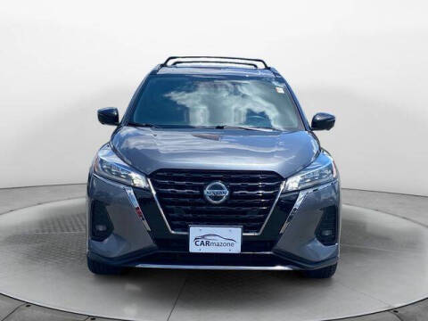 2021 Nissan Kicks SR