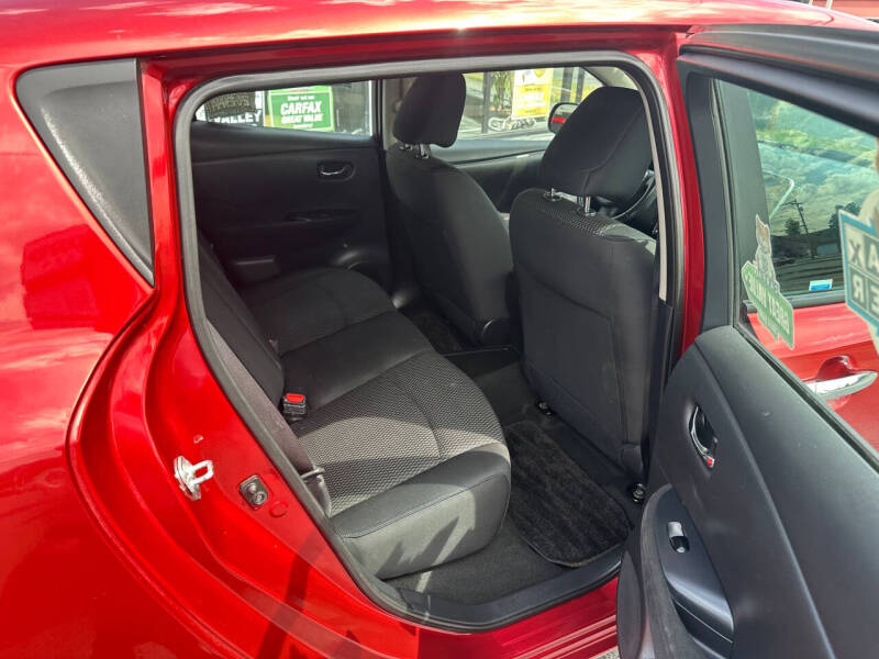 2015 Nissan LEAF S