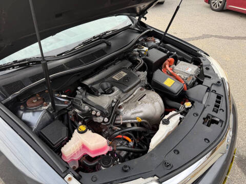 2012 Toyota Camry Hybrid XLE