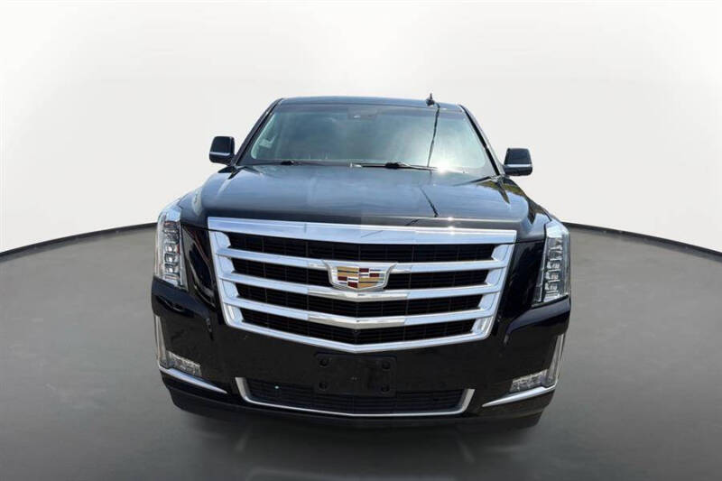 2017 Cadillac Escalade Luxury