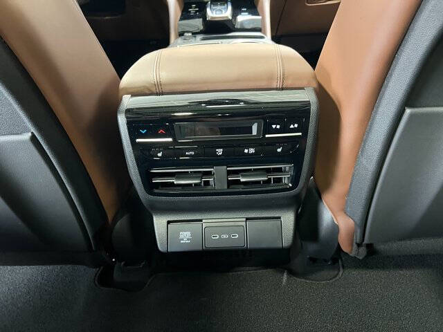 2026 Acura MDX SH-AWD w/Advance