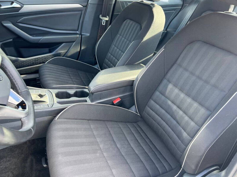 2023 Volkswagen Jetta Sport