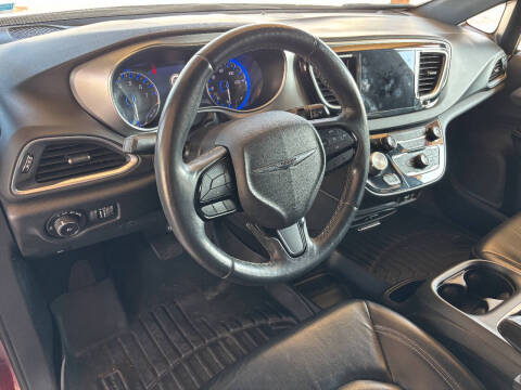 2018 Chrysler Pacifica Touring L Plus