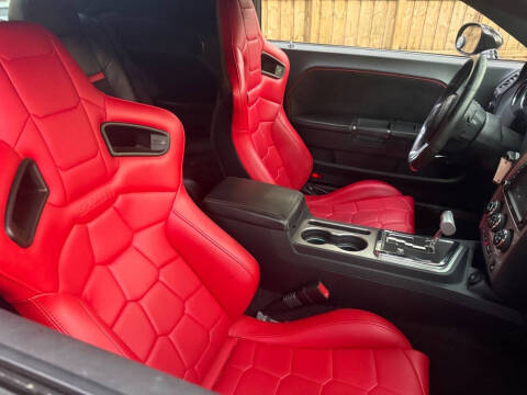 2013 Dodge Challenger SRT8 392