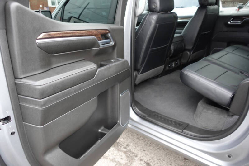 2023 GMC Sierra 1500 Elevation Standard