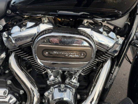 2024 Harley-Davidson Heritage Softail Classic