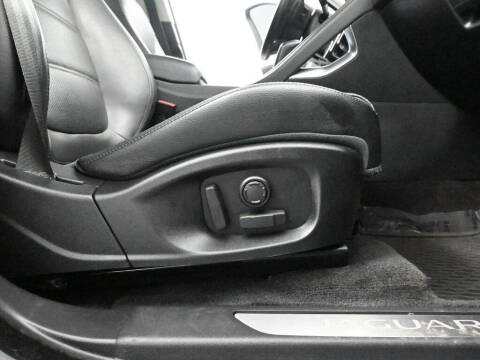 2020 Jaguar E-PACE P250 SE