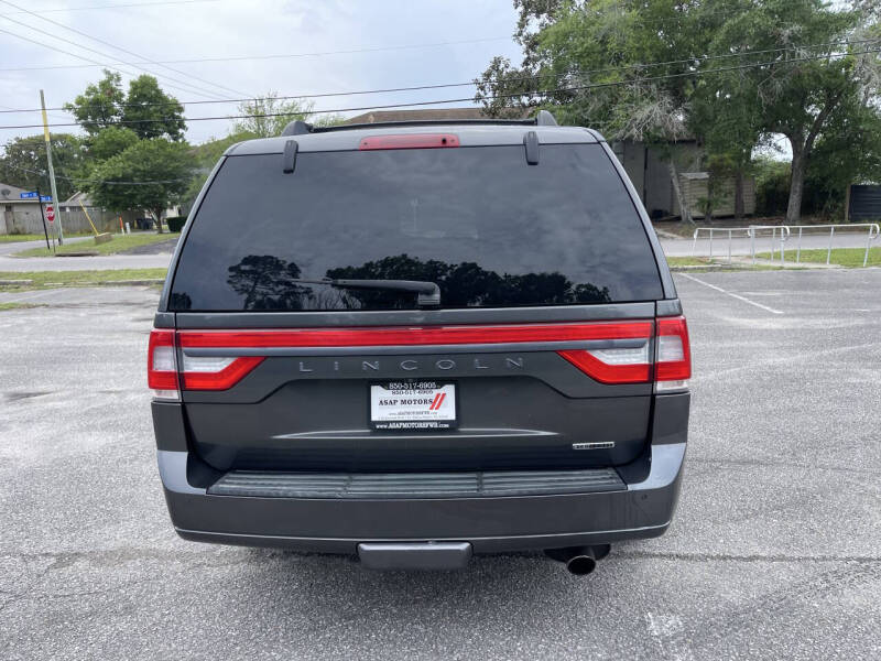 2016 Lincoln Navigator Select