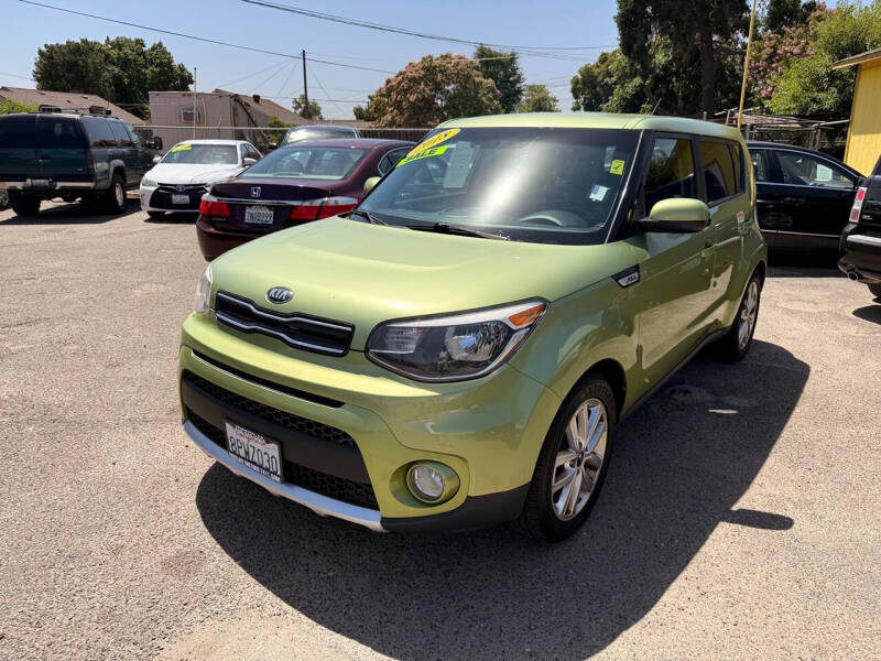 2018 Kia Soul +