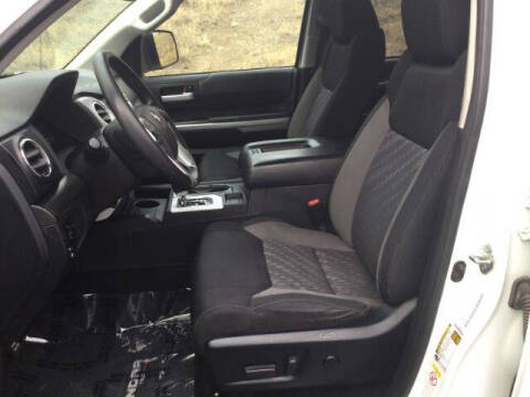 2018 Toyota Tundra SR5