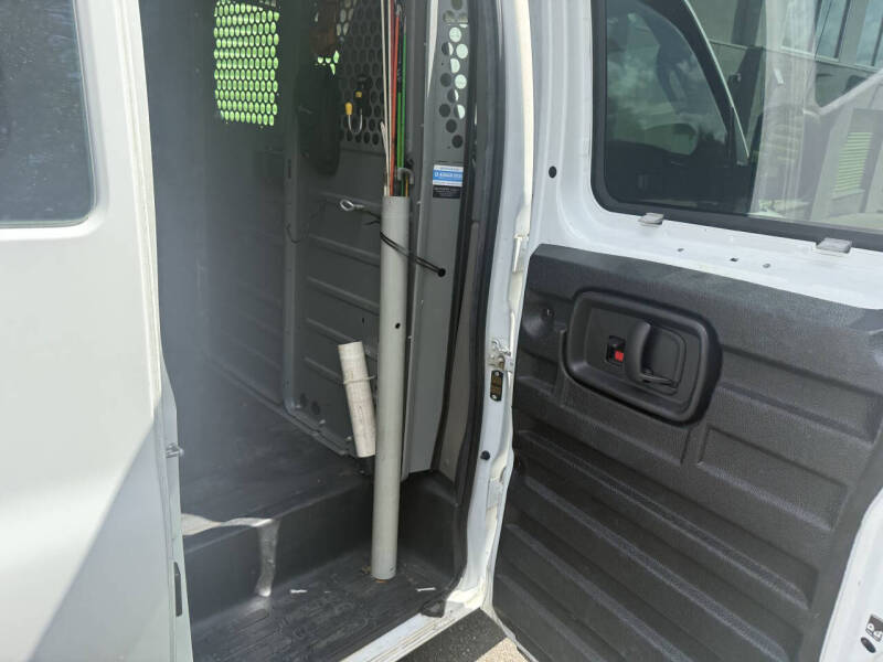 2017 Chevrolet Express 2500