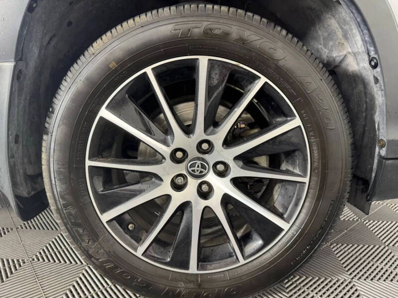 2017 Toyota Highlander