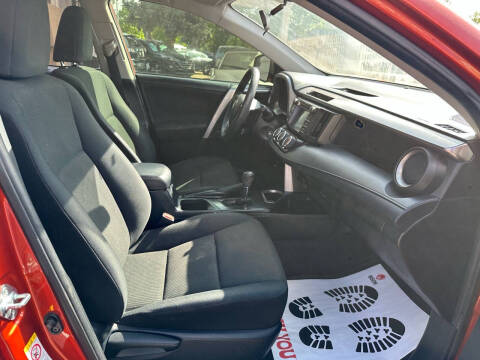 2016 Toyota RAV4 LE