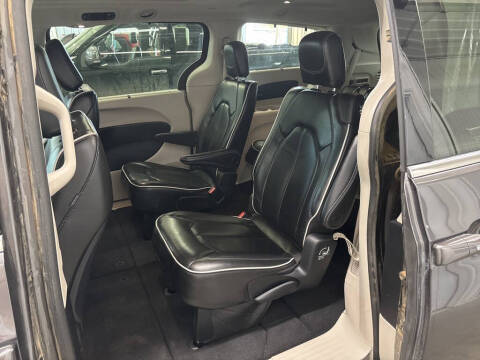 2022 Chrysler Pacifica Limited