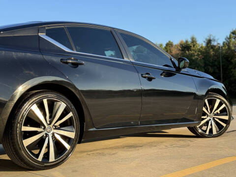 2019 Nissan Altima 2.5 SR