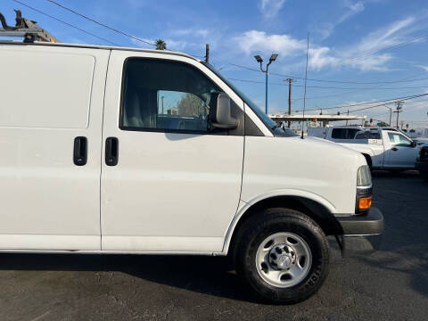 2018 Chevrolet Express 2500
