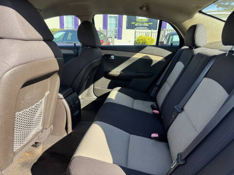 2011 Chevrolet Malibu LT