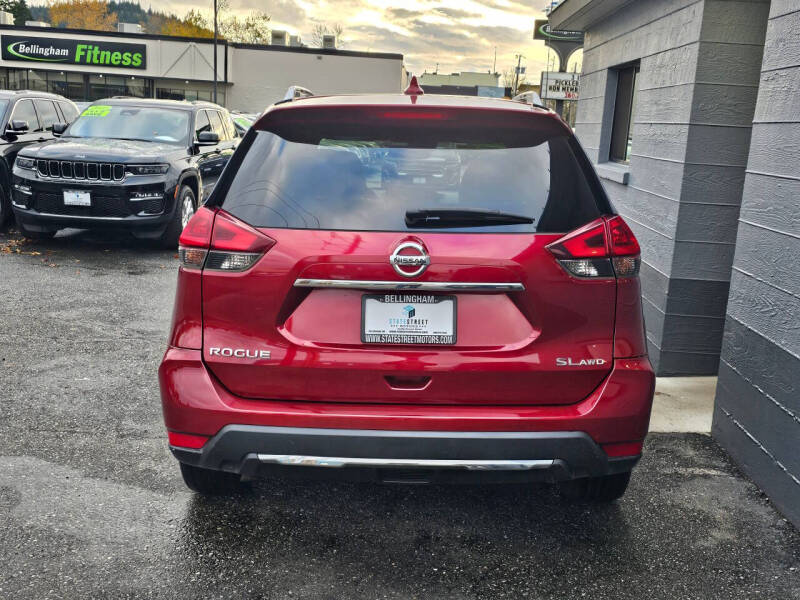 2018 Nissan Rogue SL