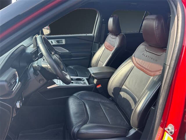 2023 Ford Explorer Platinum
