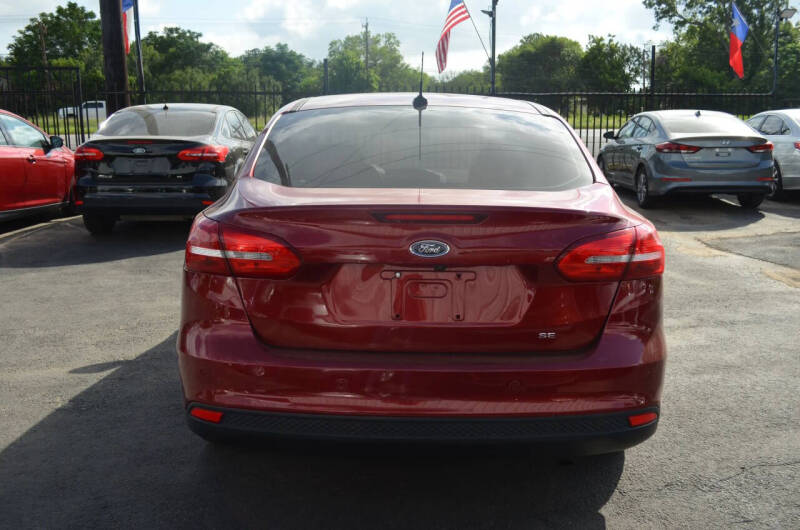 2017 Ford Focus SEL