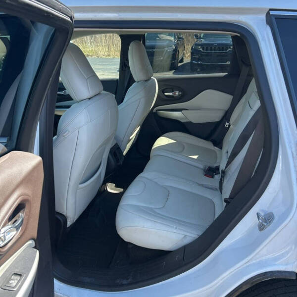 2017 Jeep Cherokee Overland