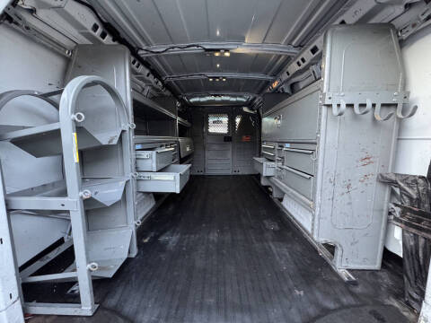 2019 Chevrolet Express 2500