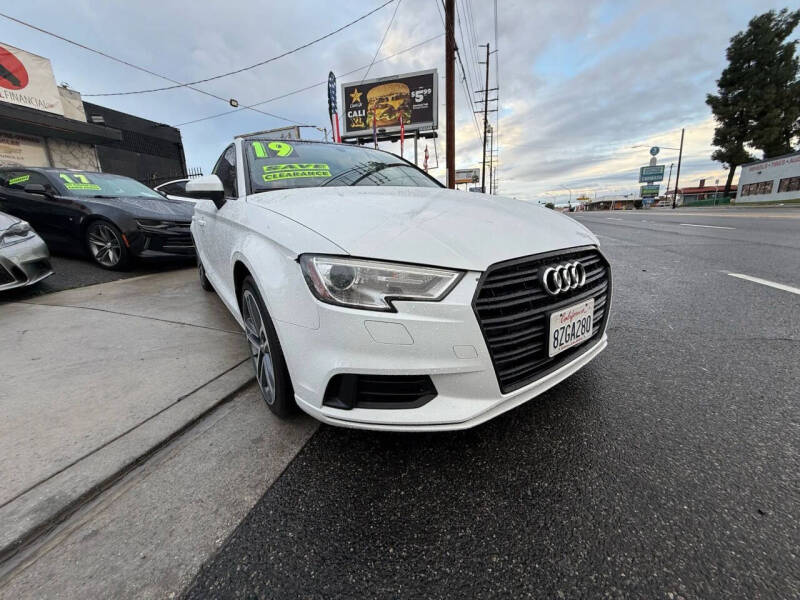 2019 Audi A3 Titanium 40 TFSI