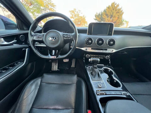 2020 Kia Stinger GT-Line