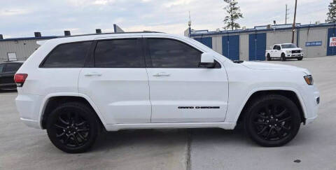 2020 Jeep Grand Cherokee Altitude