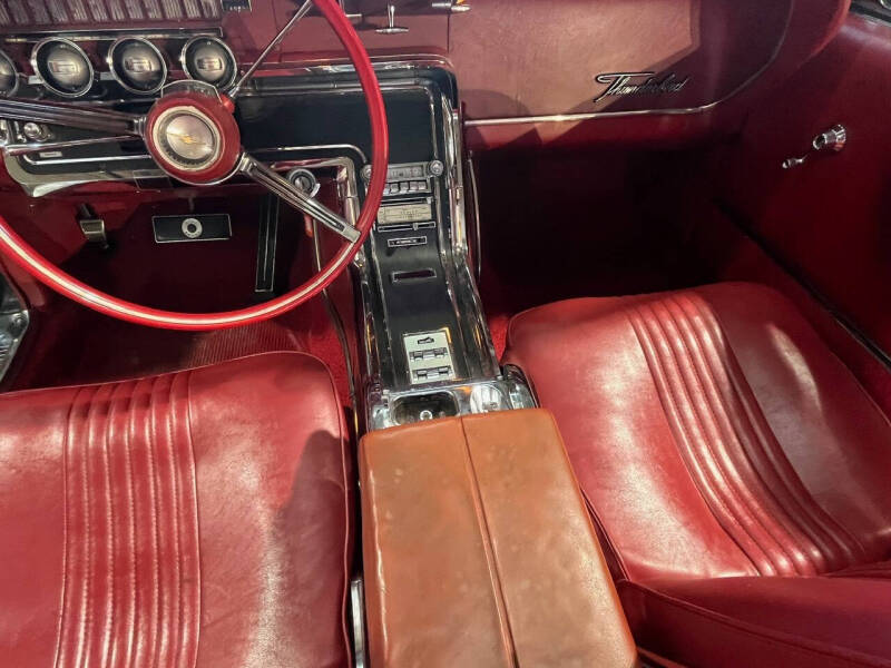 1965 Ford Thunderbird