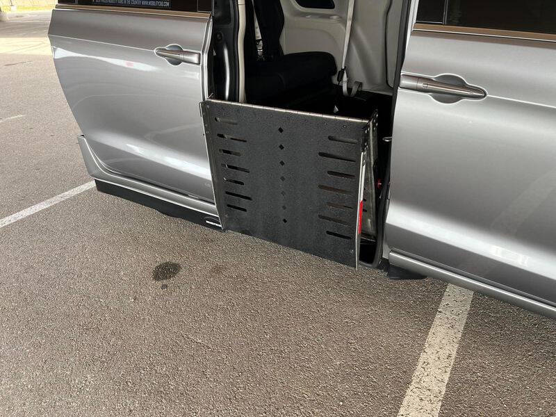2020 Chrysler Pacifica Touring