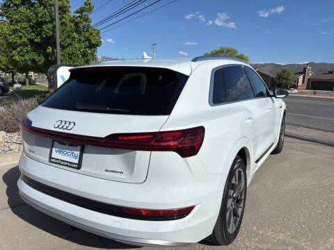 2021 Audi e-tron quattro Premium