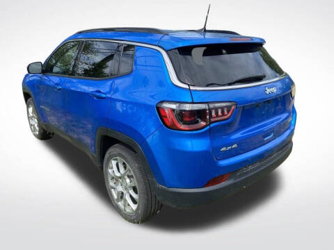 2023 Jeep Compass Latitude Lux