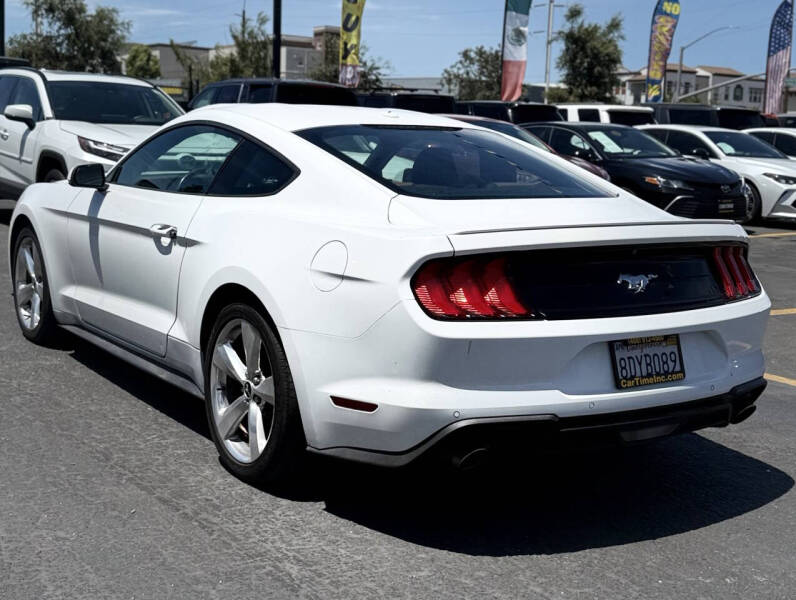 2018 Ford Mustang EcoBoost Premium
