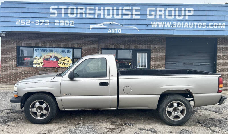 2001 Chevrolet Silverado base's photo