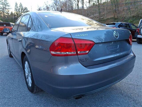 2014 Volkswagen Passat 1.8T S PZEV