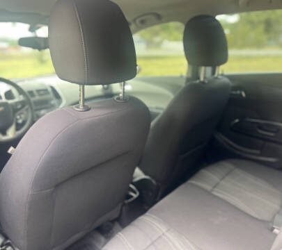 2015 Chevrolet Sonic LT Auto