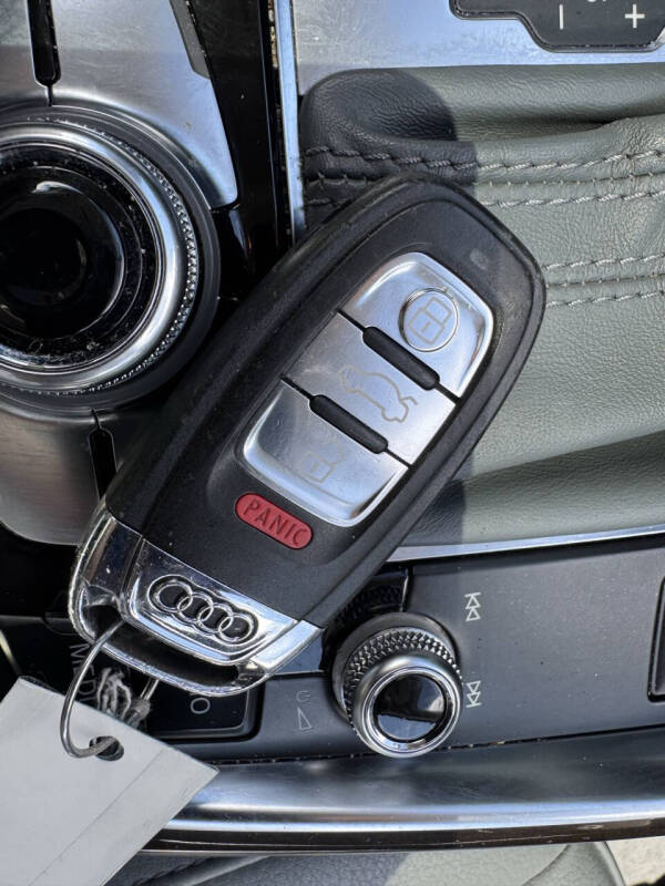 2013 Audi Q5 2.0T quattro Premium Plus