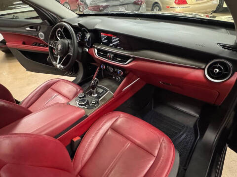 2018 Alfa Romeo Stelvio Ti