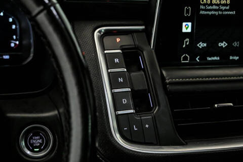 2022 GMC Yukon XL SLT