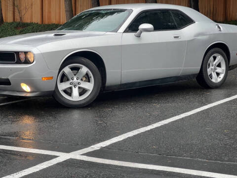 2010 Dodge Challenger SE
