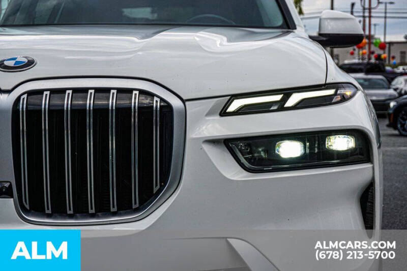 2025 BMW X7 xDrive40i