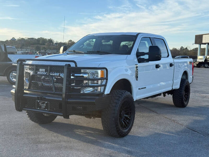 2020 Ford F-250 Super Duty XL's photo