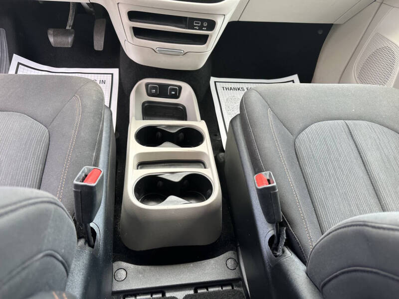 2017 Chrysler Pacifica Touring