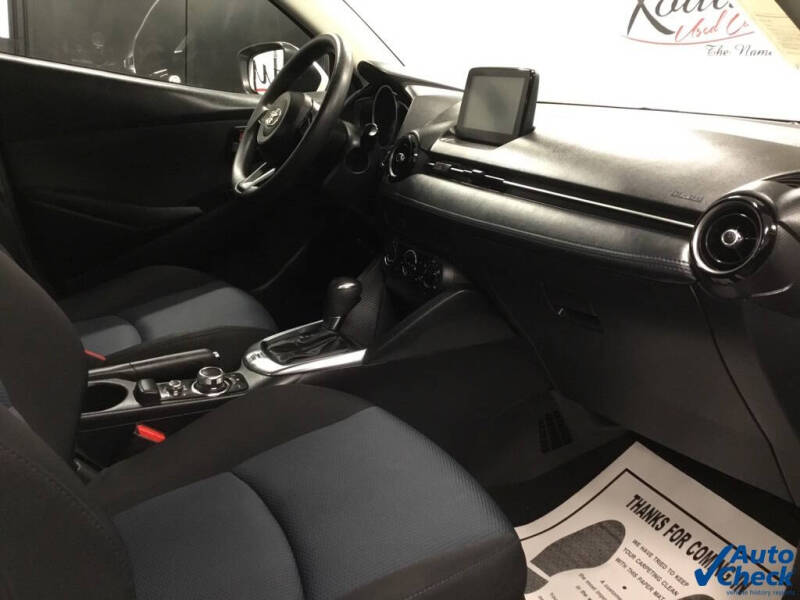 2019 Toyota Yaris LE