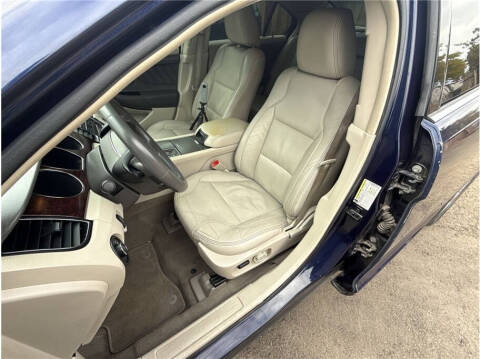 2011 Ford Taurus SEL